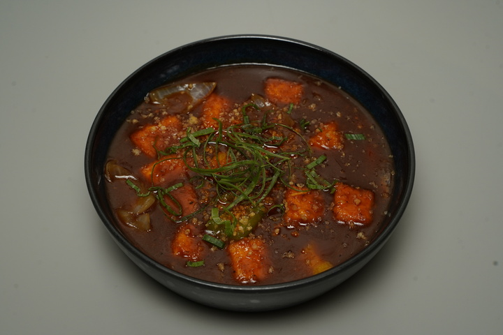 COTTAGE CHEESE IN CHOICE OF SAUCE